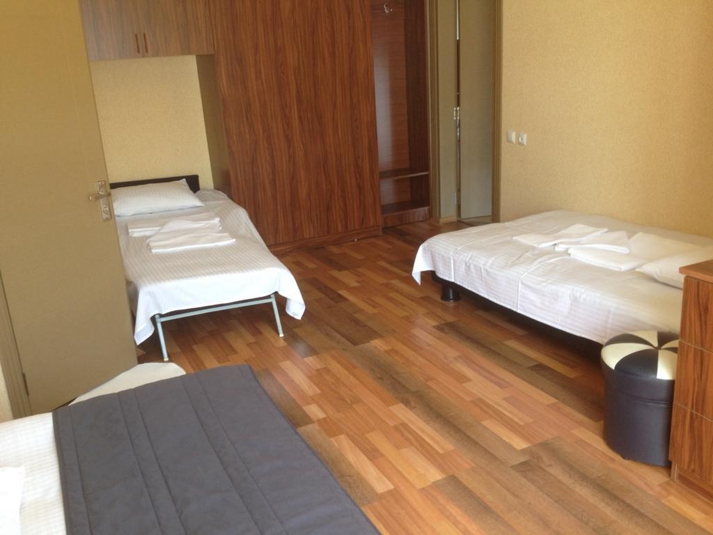 Guest House Smile Kobuleti Kültér fotó