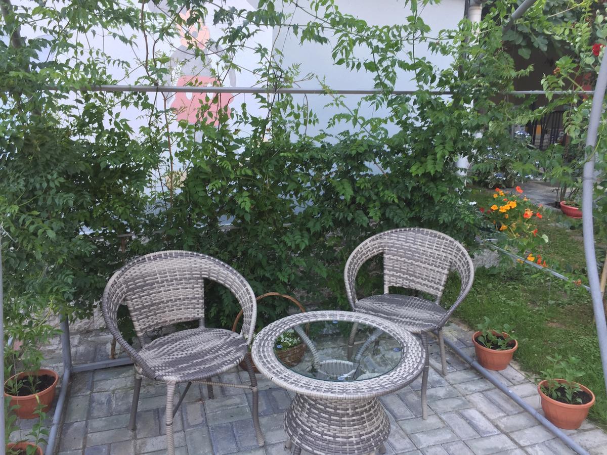 Guest House Smile Kobuleti Kültér fotó